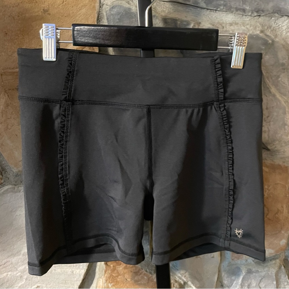Never worn. Size small Betsy Johnson performance shorts.